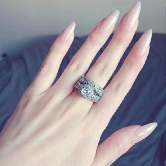 Shimmering stacking wedding ring set sz 8 - Picture 2 of 7